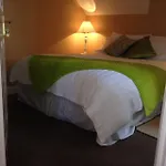 招待所 Killary House *